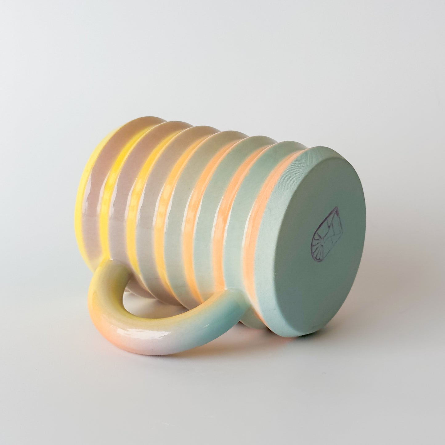 Wiggle Mug in Rainbow Stripe
