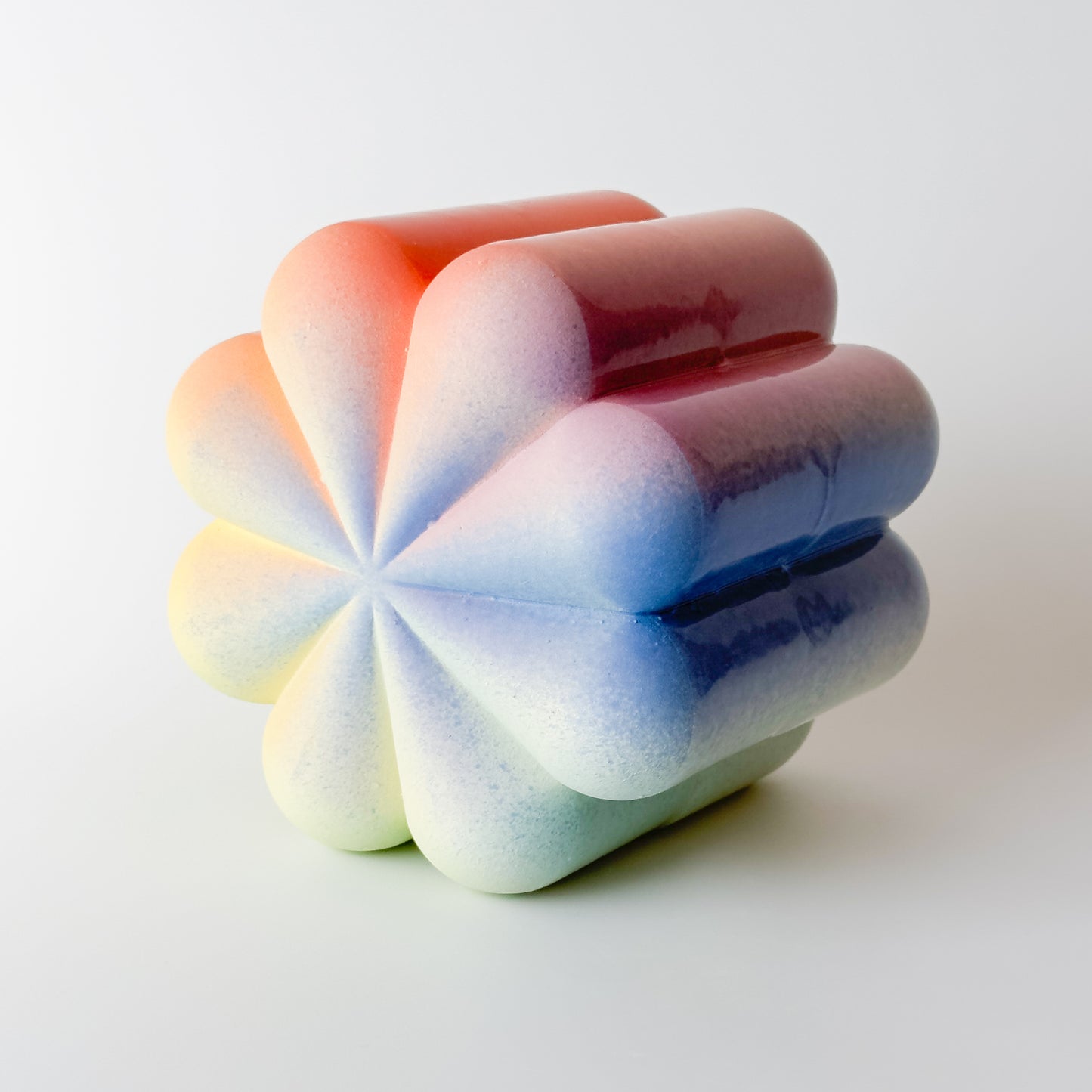 Scallop Planter in Rainbow