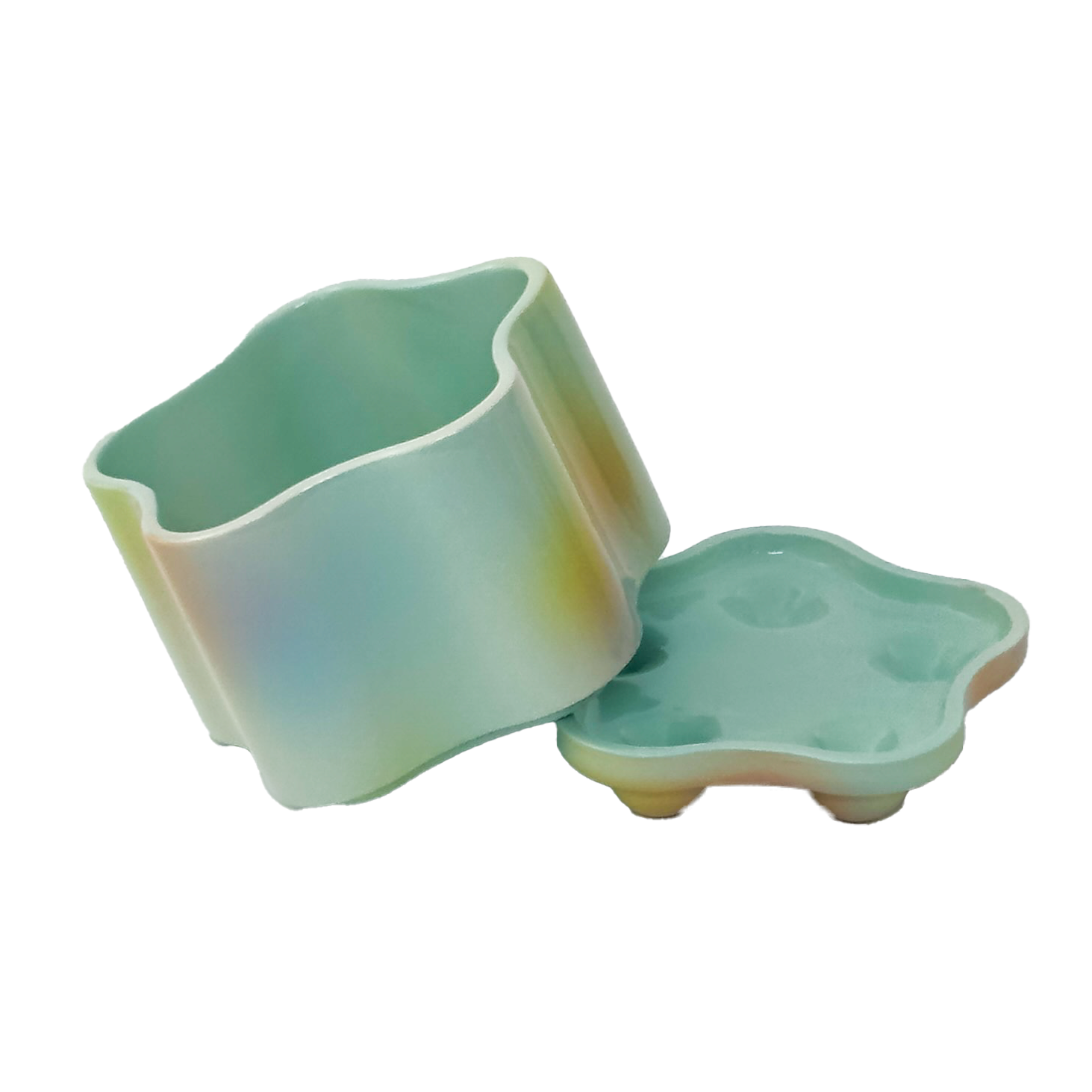 Udder Planter in Seafoam Prism
