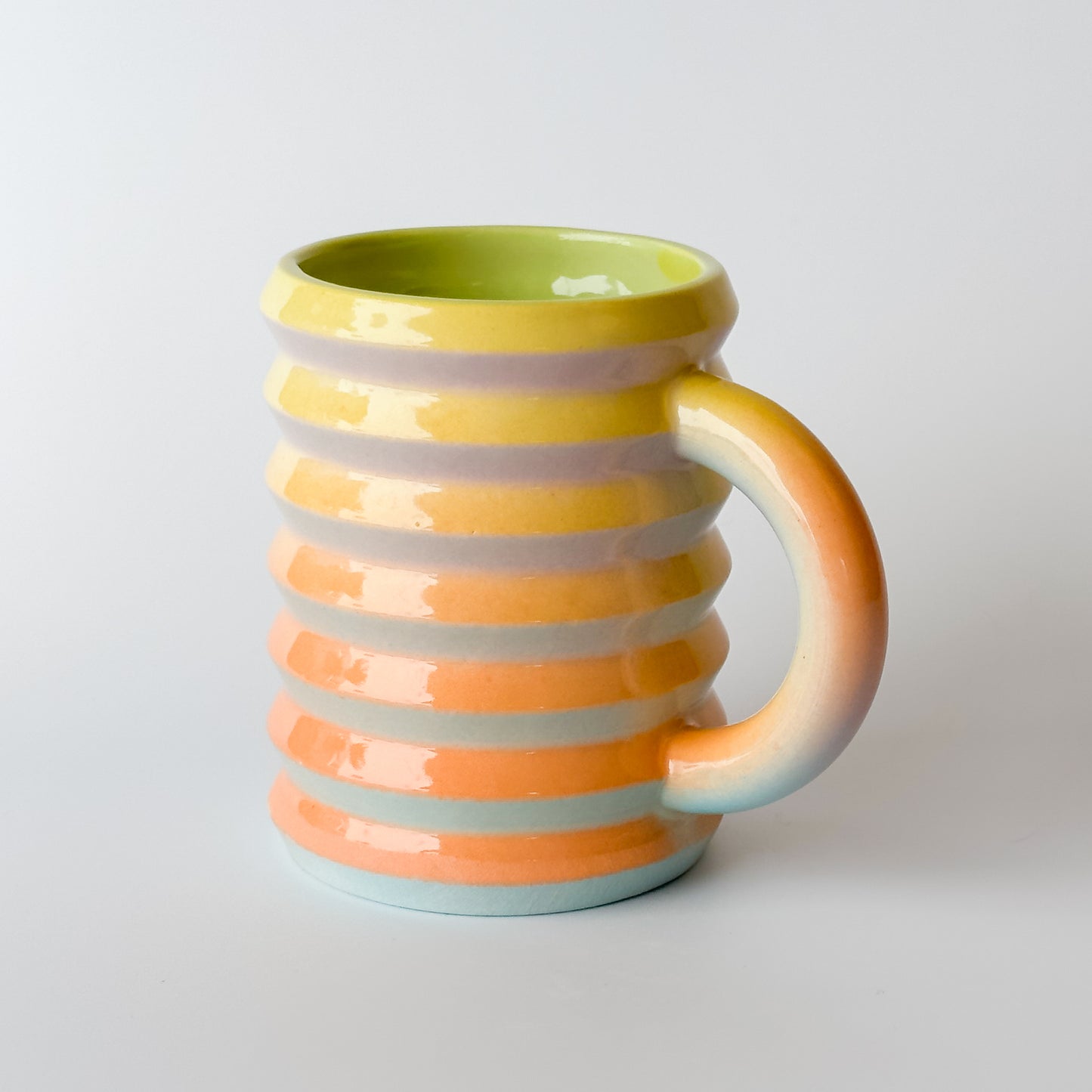 Wiggle Mug in Rainbow Stripe
