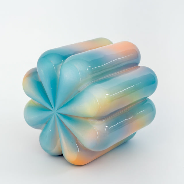 Scallop Planter in Stratospheric Clouds