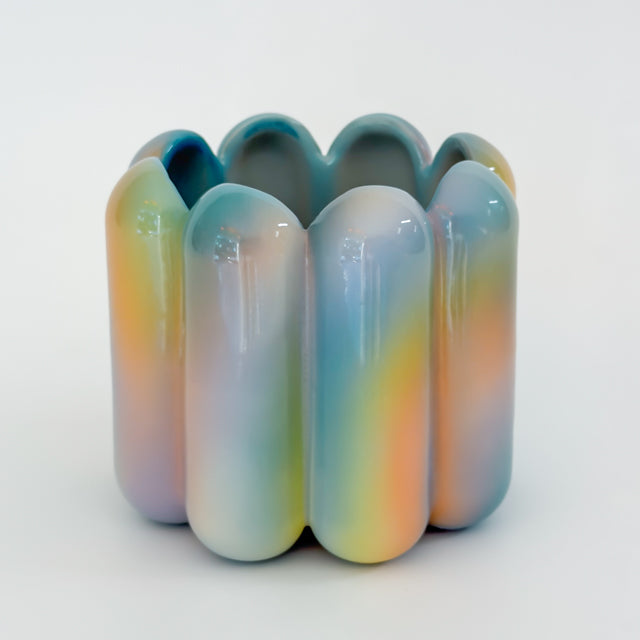 Scallop Planter in Stratospheric Clouds