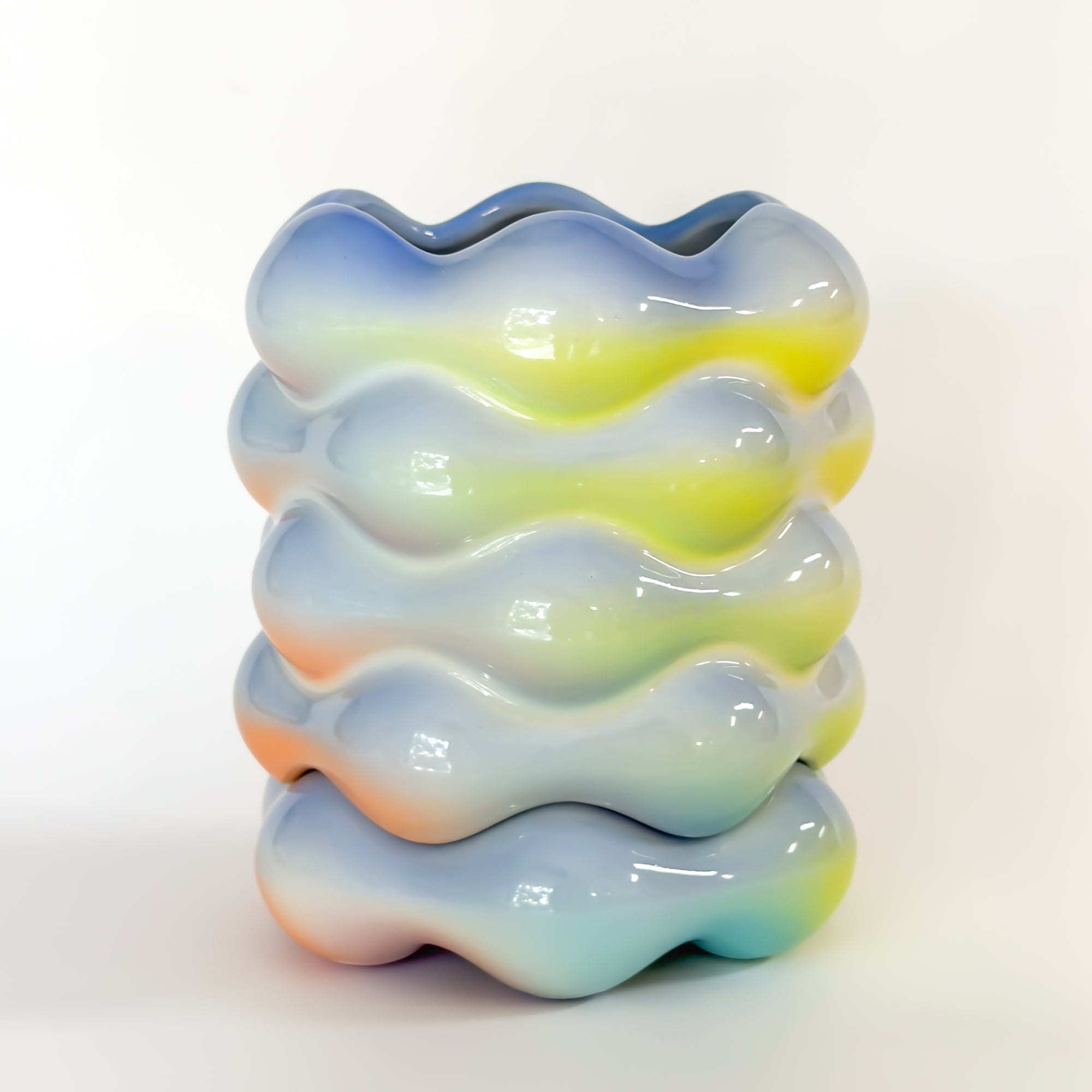 High Tide Planter in Rainbow Blue