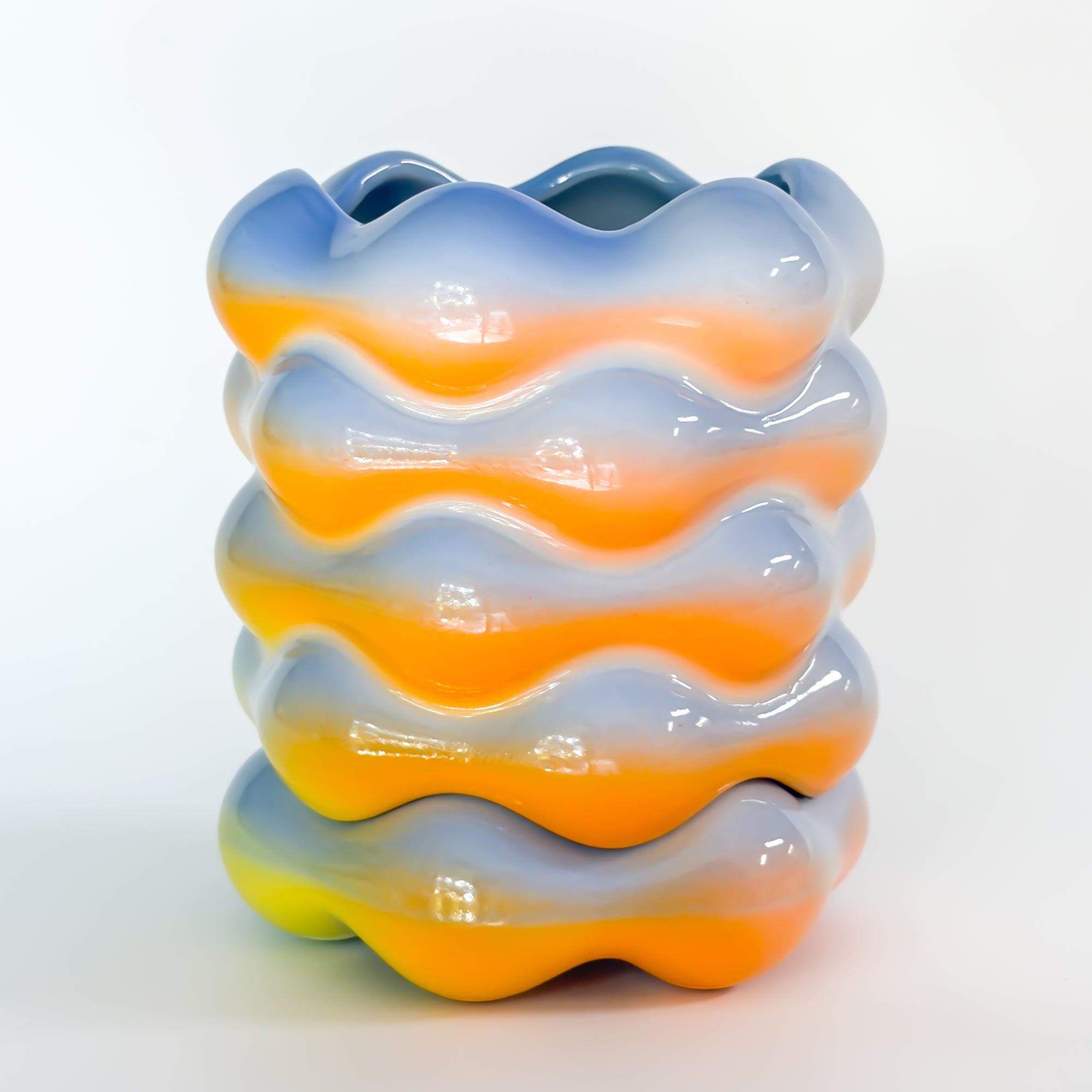 High Tide Planter in Rainbow Blue