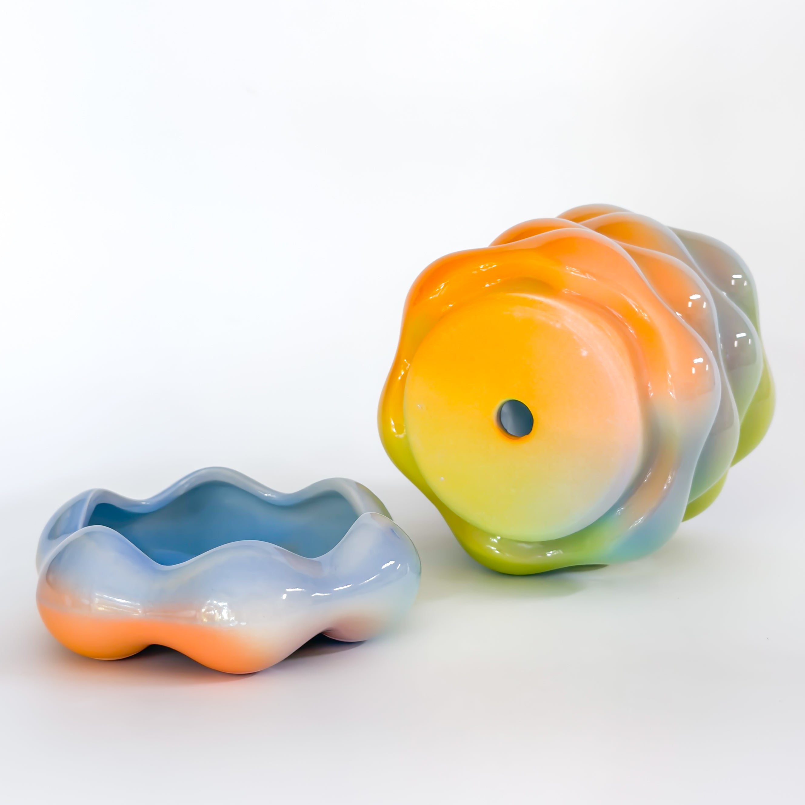 High Tide Planter in Rainbow Blue