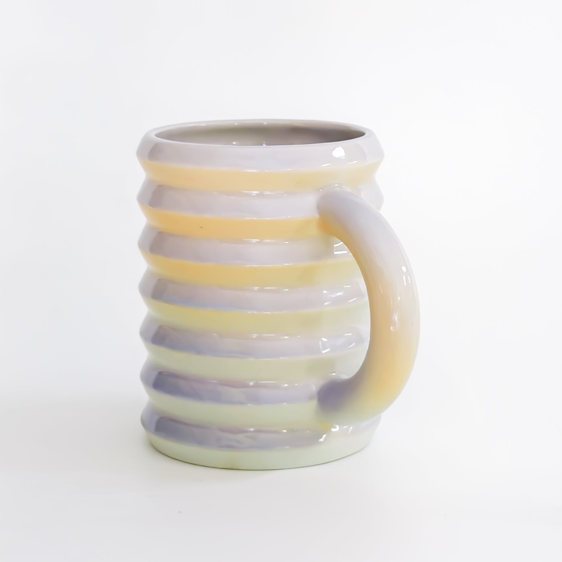 Wiggle Mug in Opalite