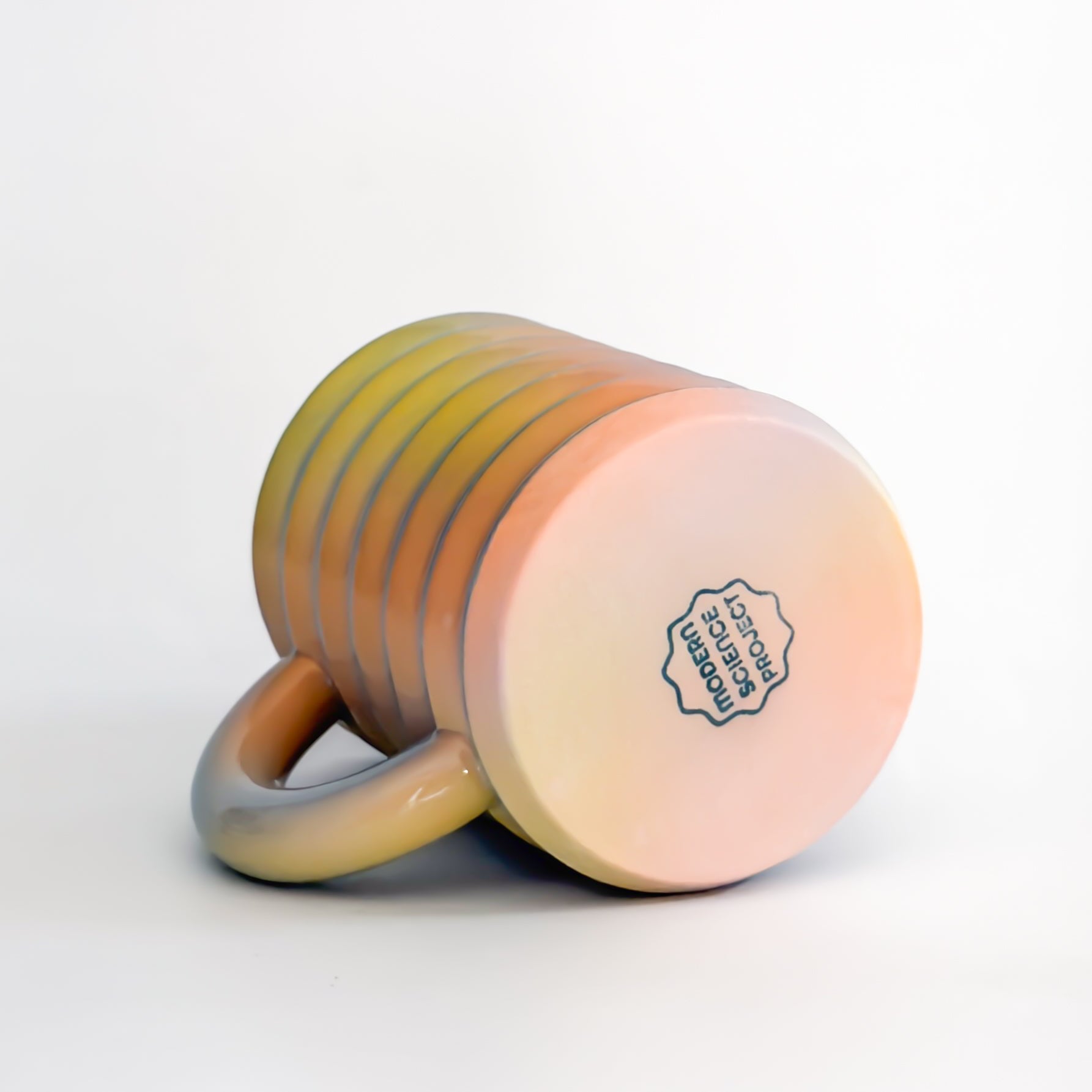 Wiggle Mug in Stratospheric Sky