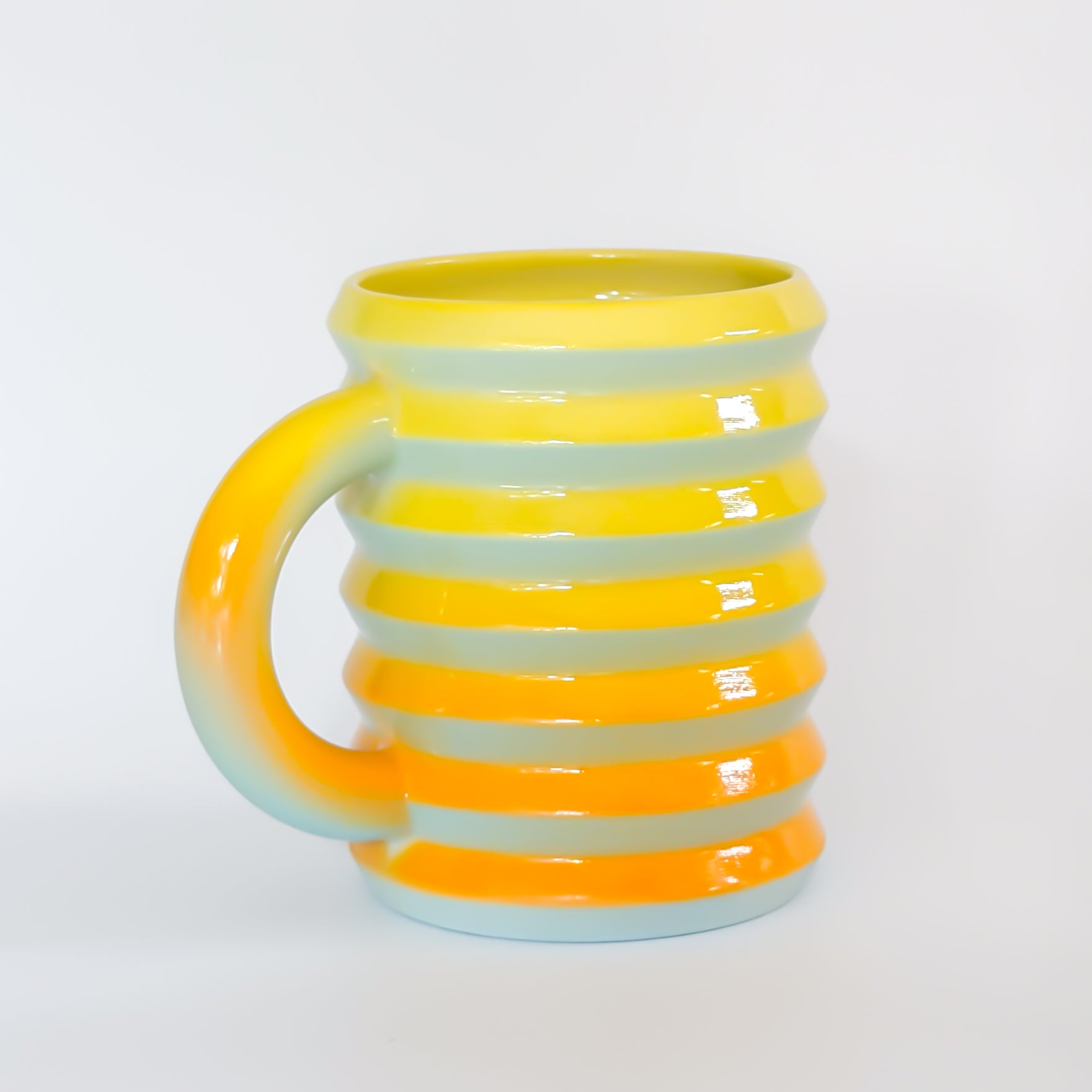 Wiggle Mug in Yellow/Blue Gradient