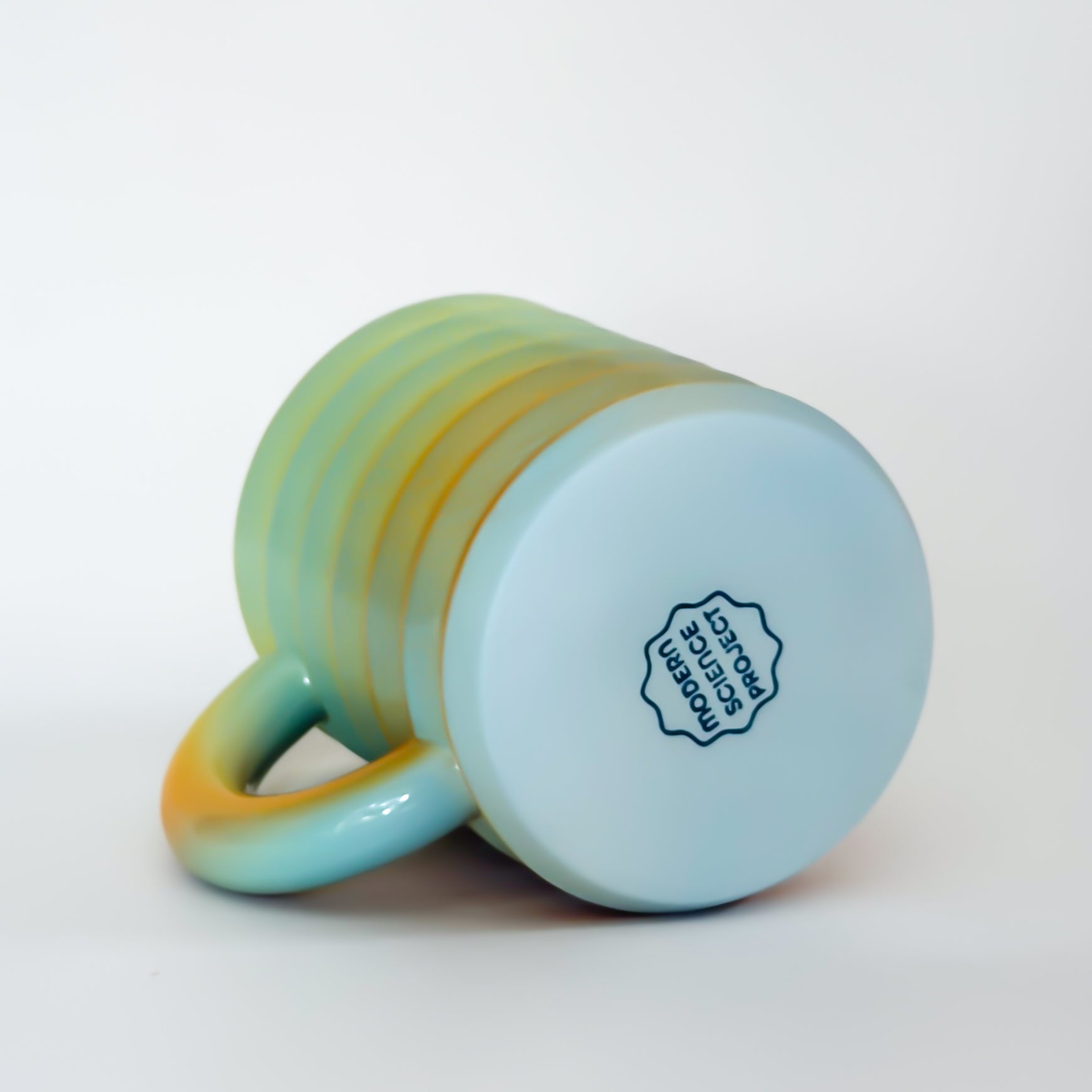 Wiggle Mug in Yellow/Blue Gradient