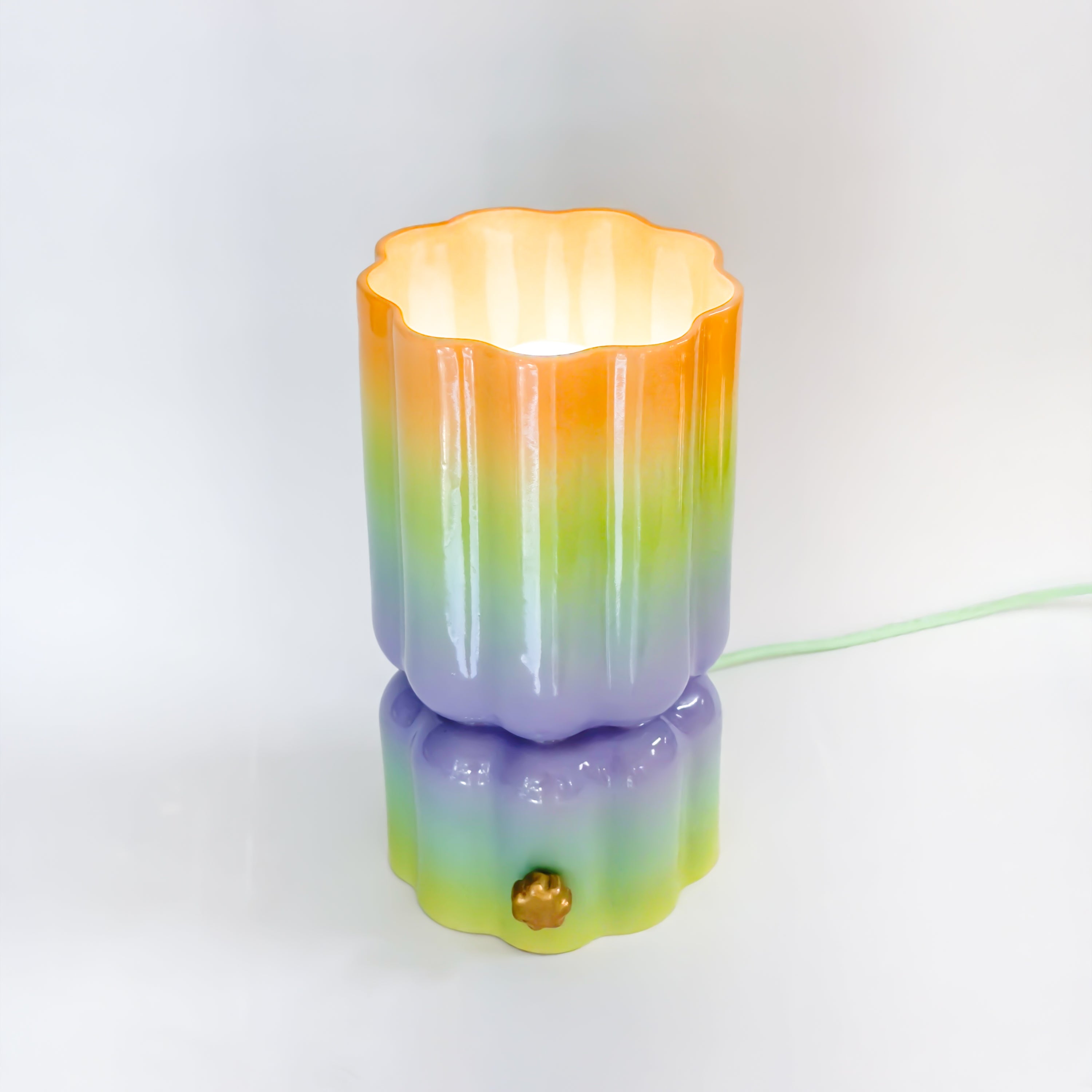 Hourglass Smoothie Lamp in Opalite