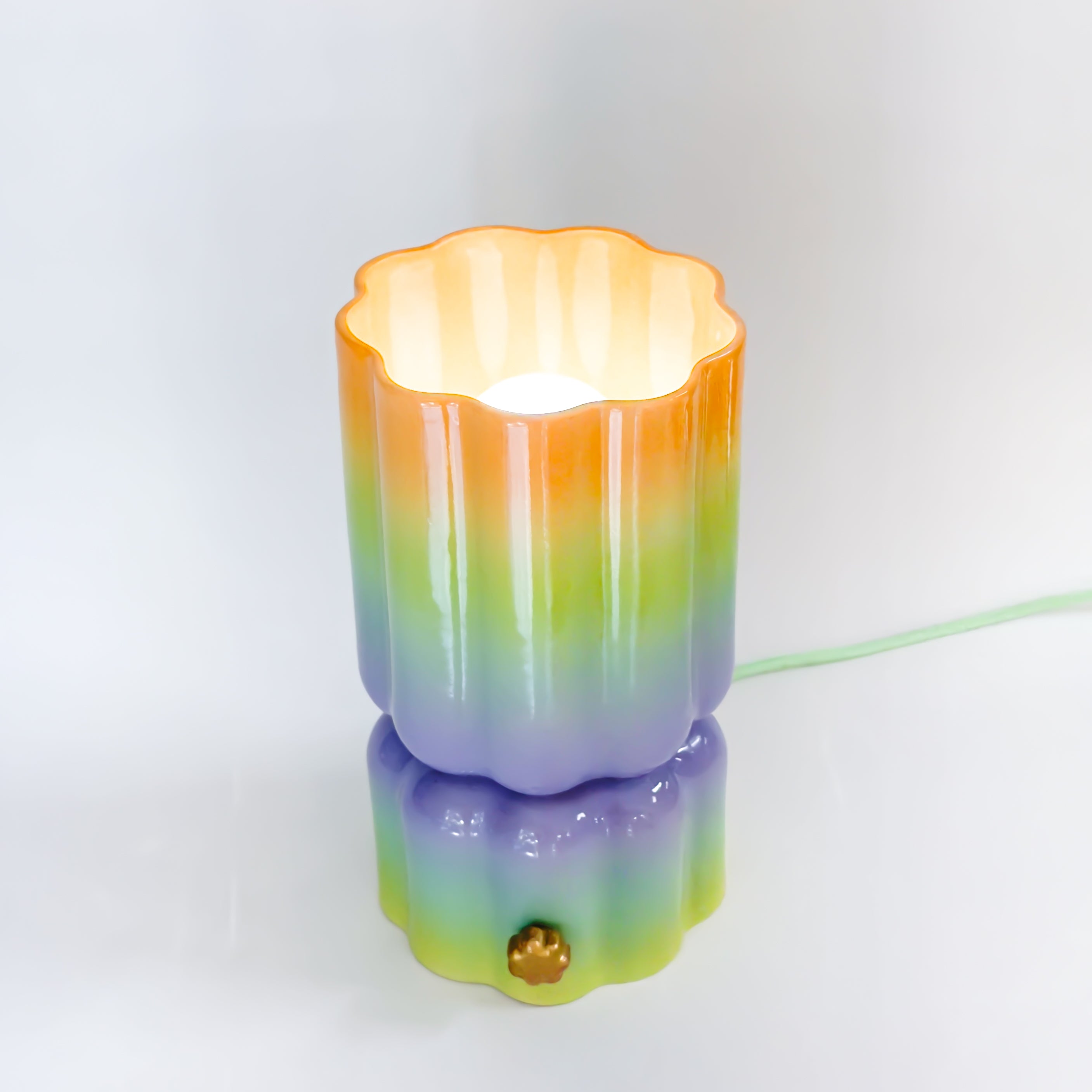 Hourglass Smoothie Lamp in Opalite