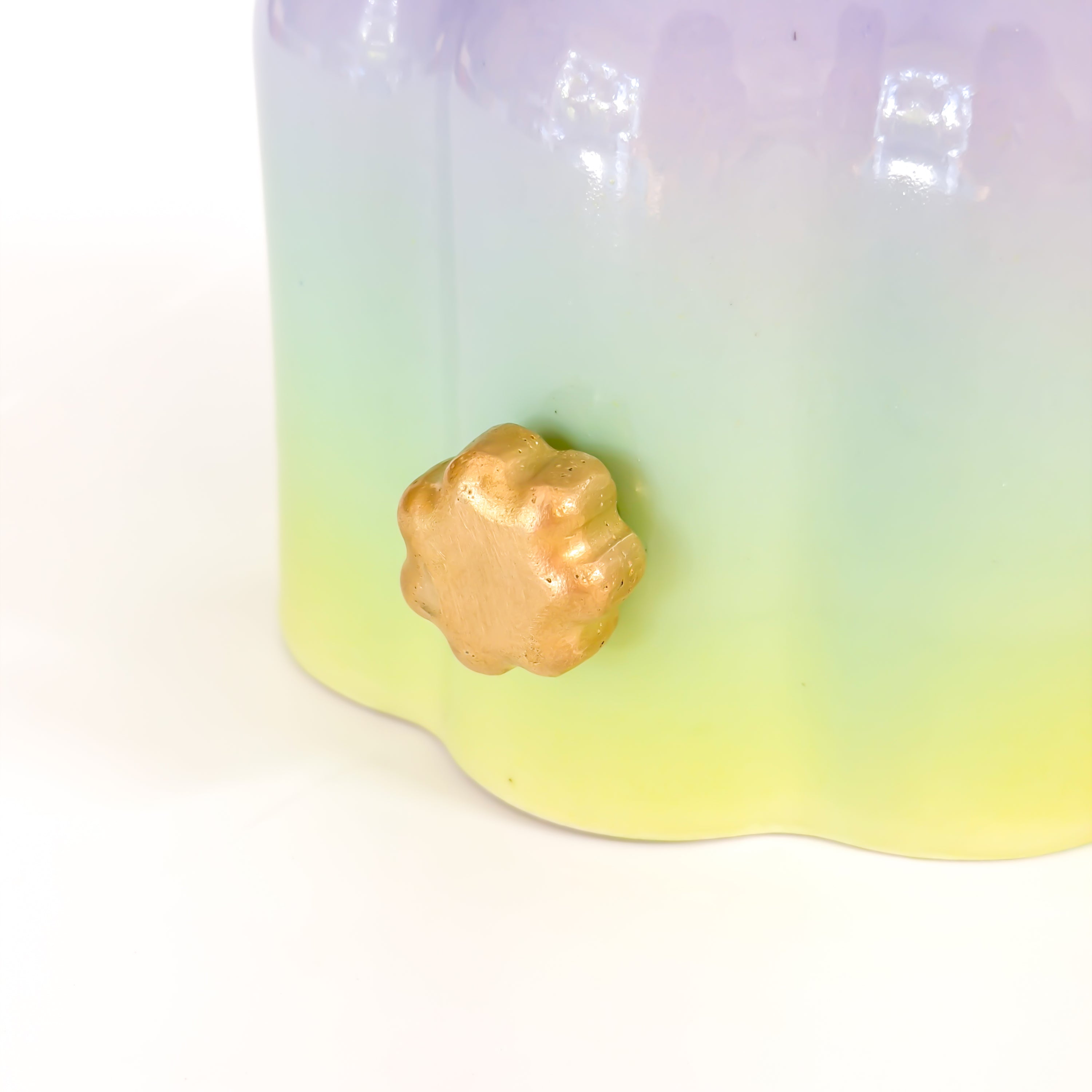 Hourglass Smoothie Lamp in Opalite