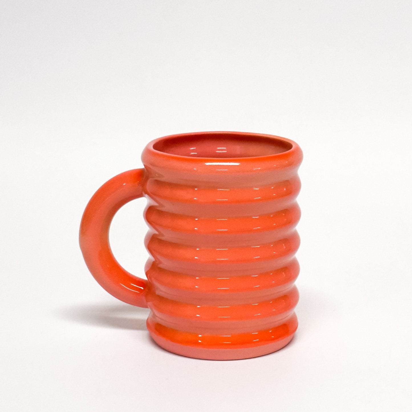 V-day Wiggle Mug in Poppy *Limited Edition*