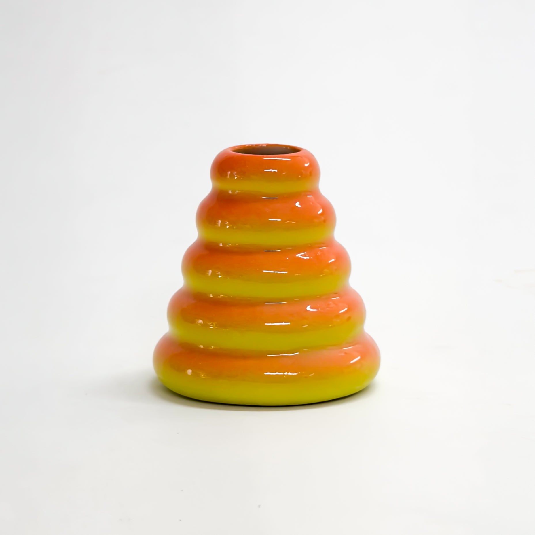 Buddy Vase in Cherry Tomato