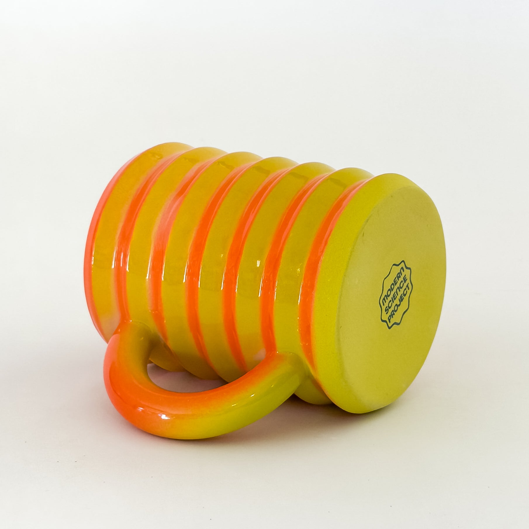 Wiggle Mug in Cherry Tomato