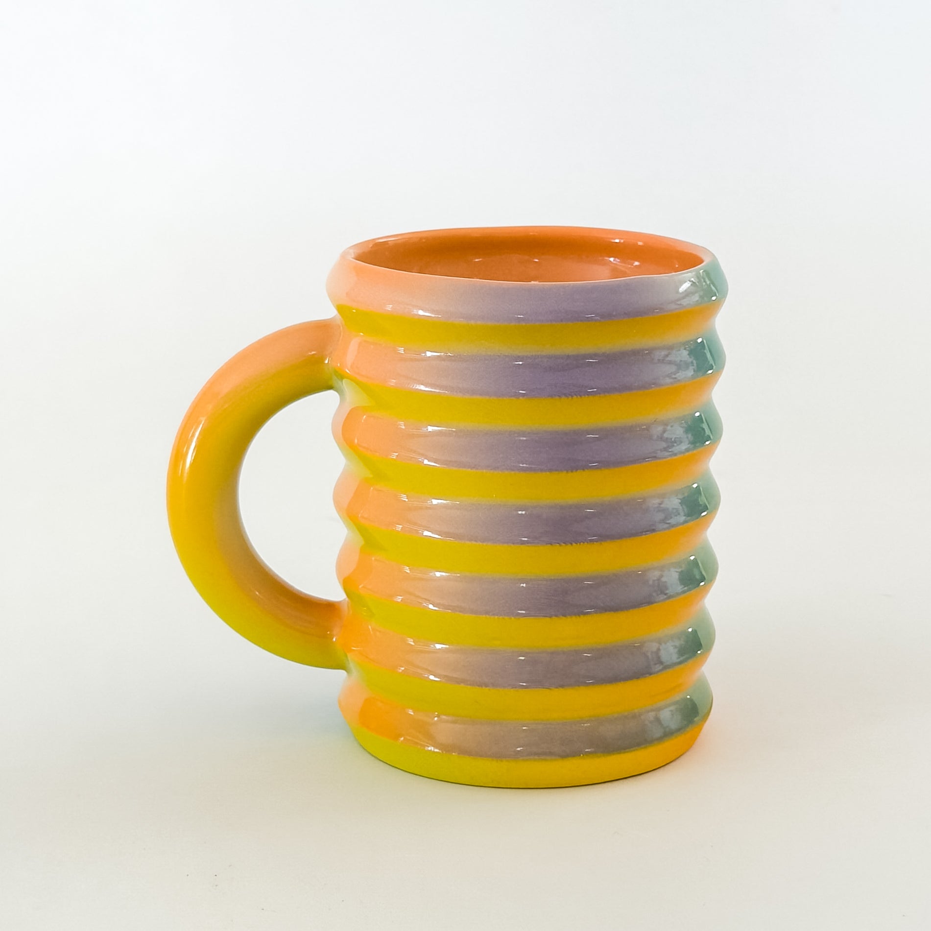 Wiggle Mug in Vibrant Rainbow