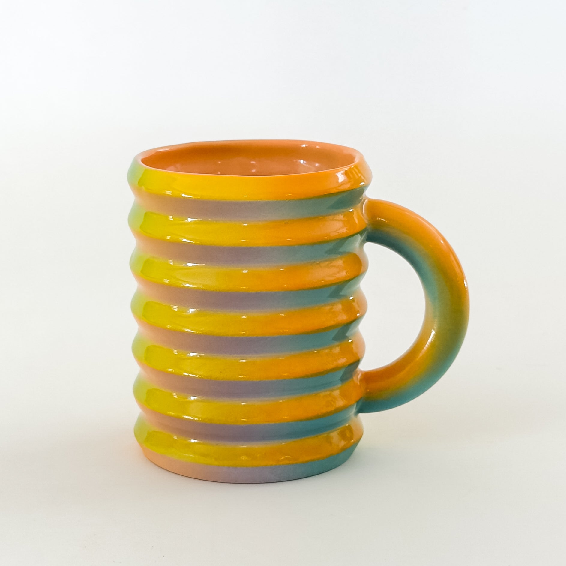 Wiggle Mug in Vibrant Rainbow