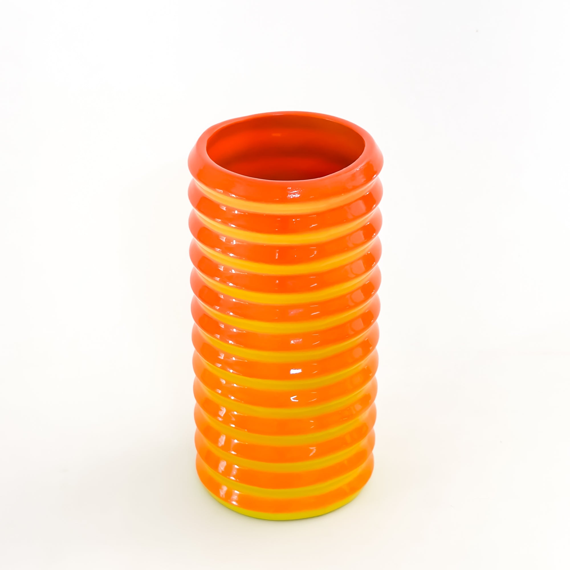 Wiggle Vase in Cherry Tomato