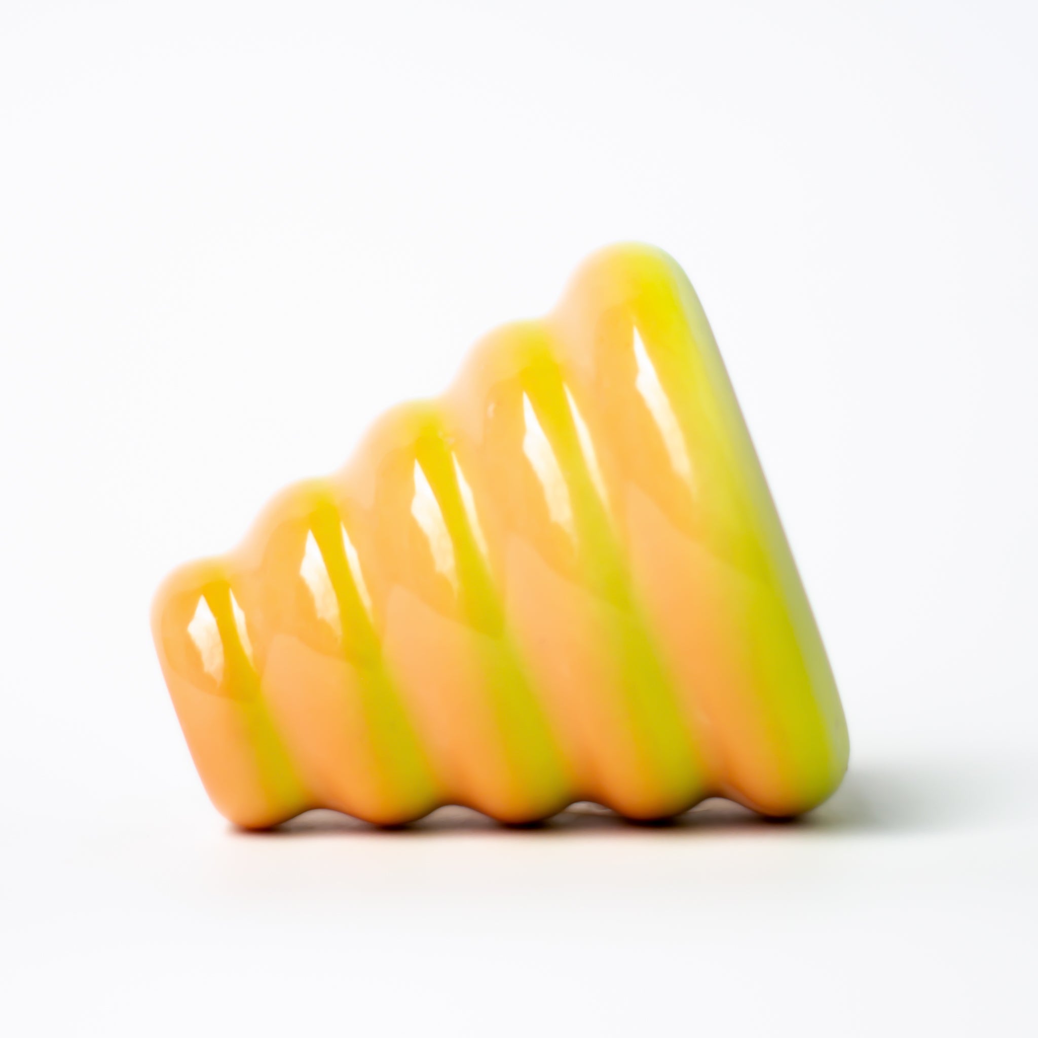 Buddy Vase in Melon