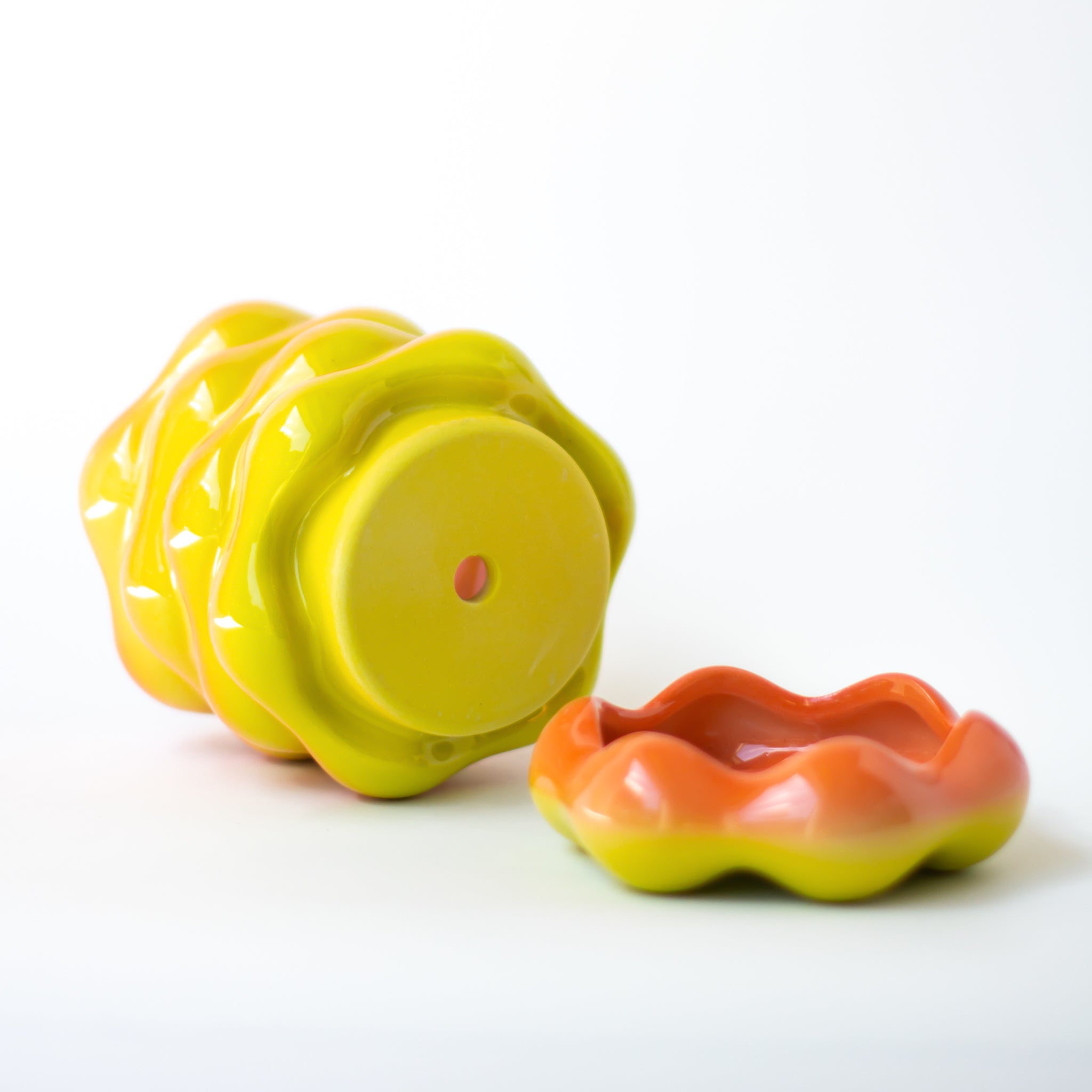 High Tide Planter in Cherry Tomato