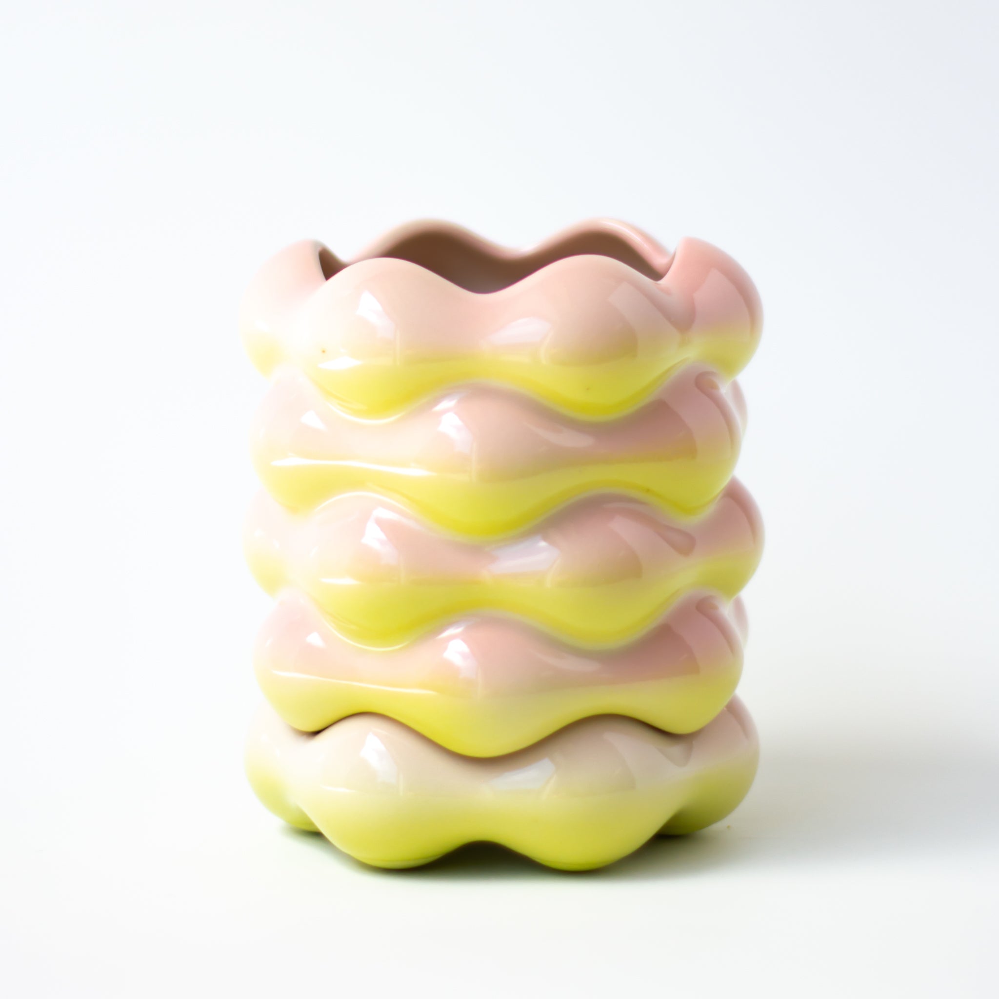 High Tide Planter in Guava