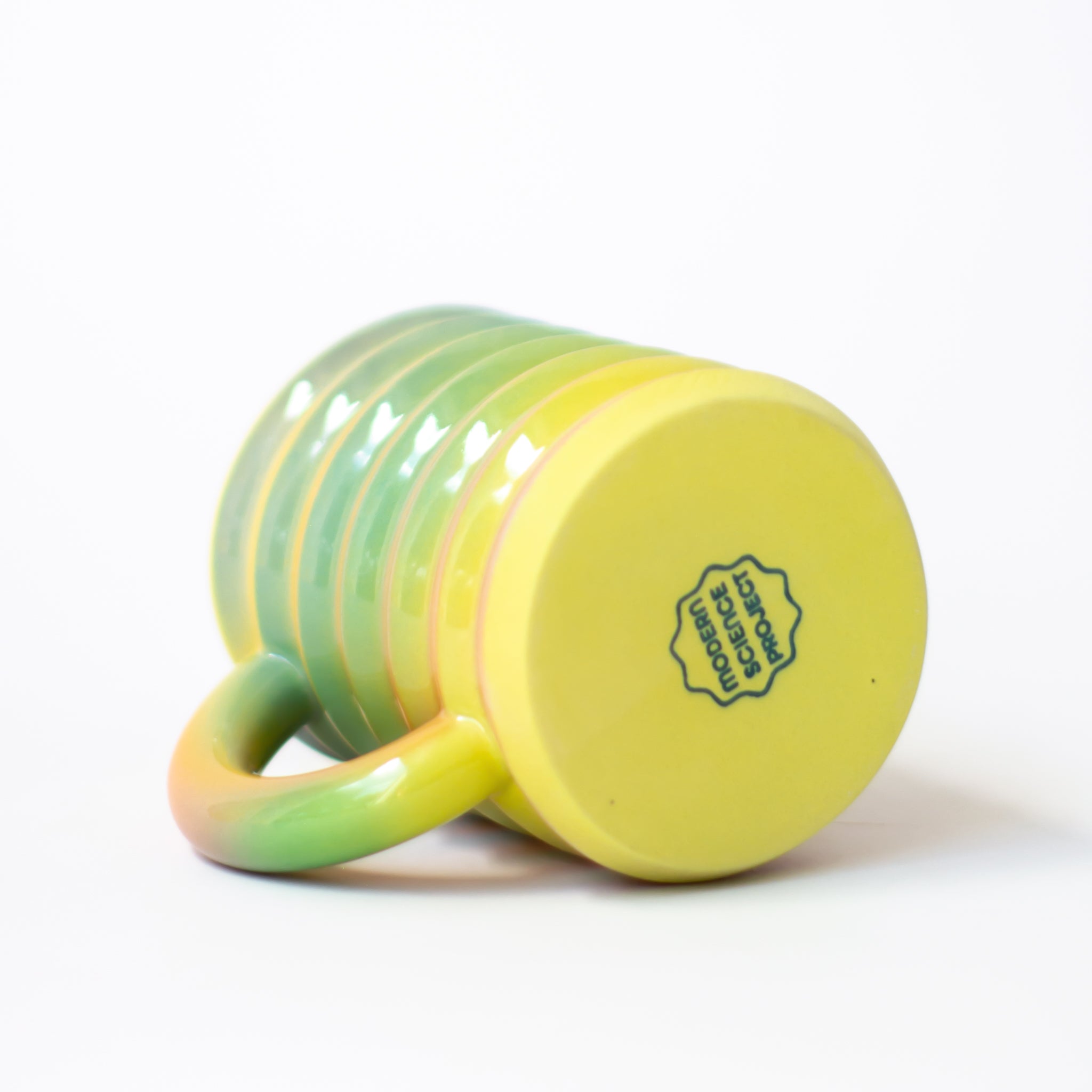 Wiggle Mug in Rainbow Fade