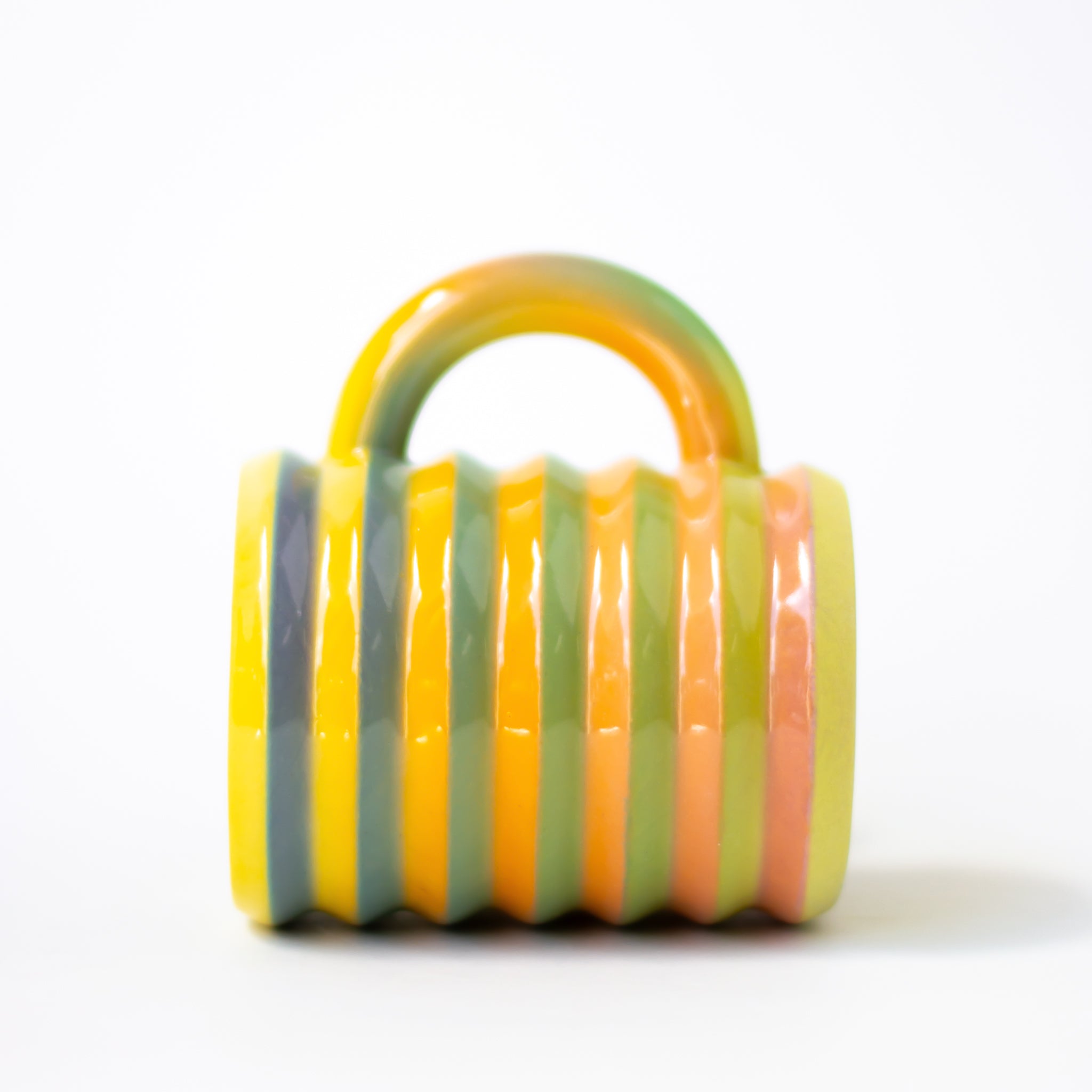 Wiggle Mug in Rainbow Fade