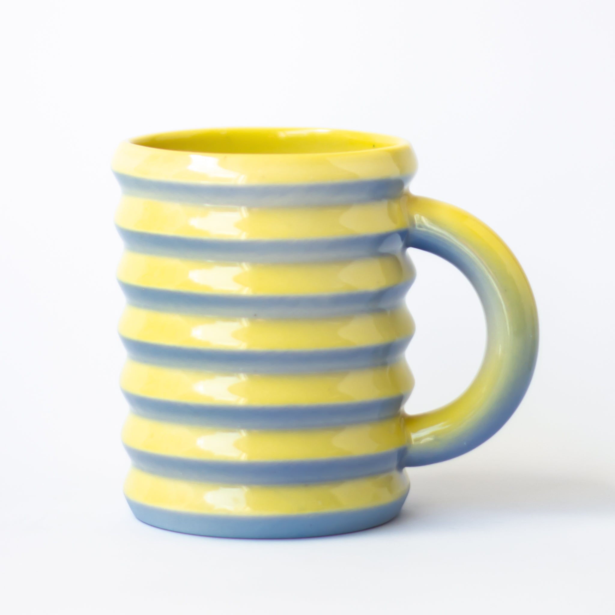 Wiggle Mug in Lavender Lemonade