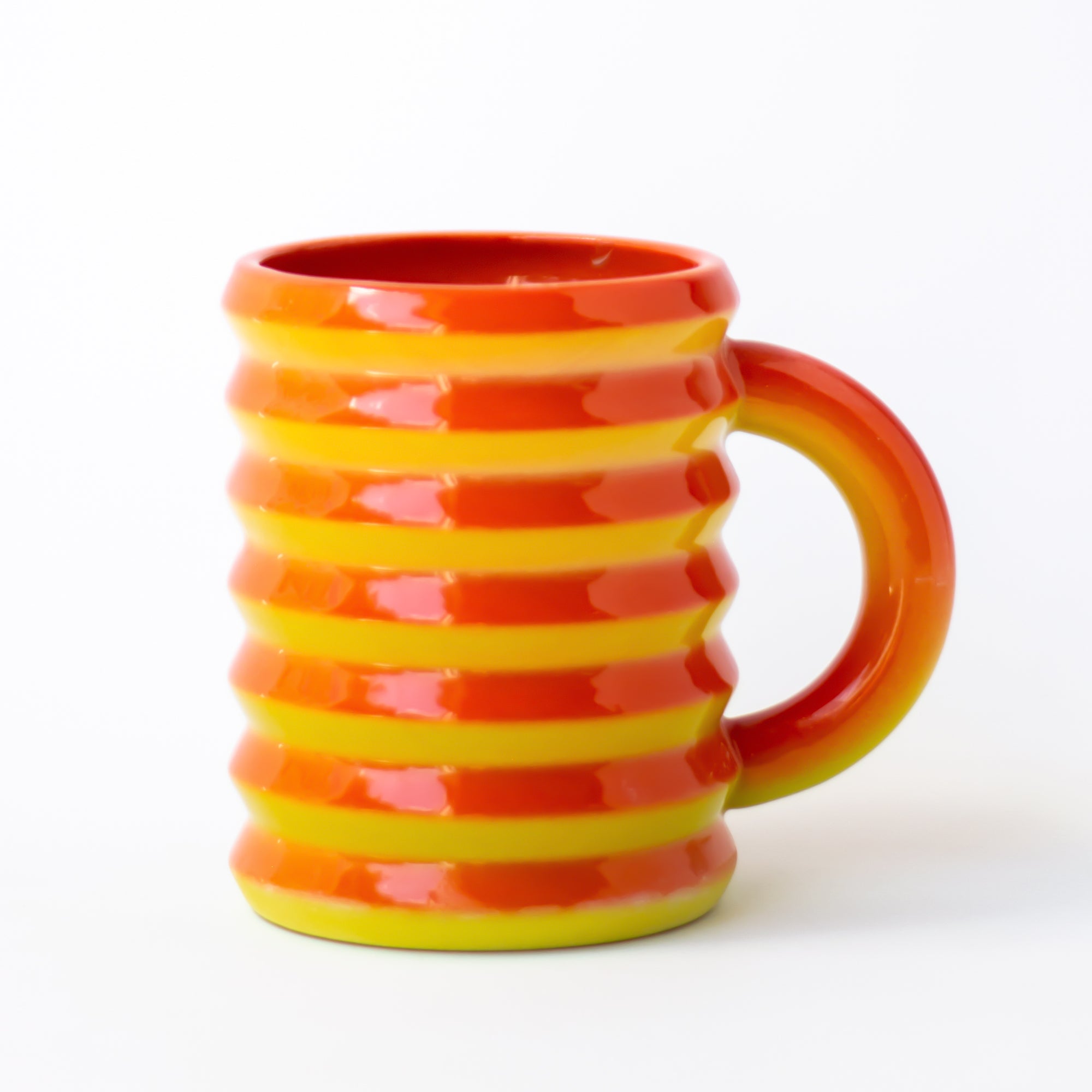 Wiggle Mug in Cherry Tomato
