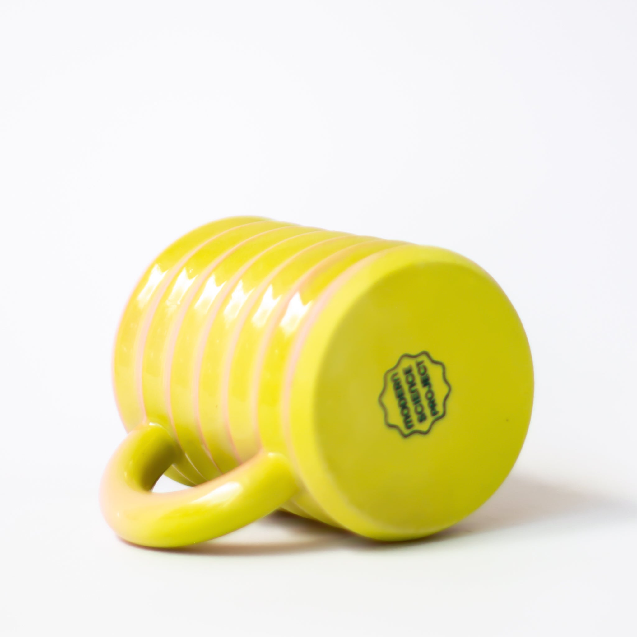 Wiggle Mug in Guava