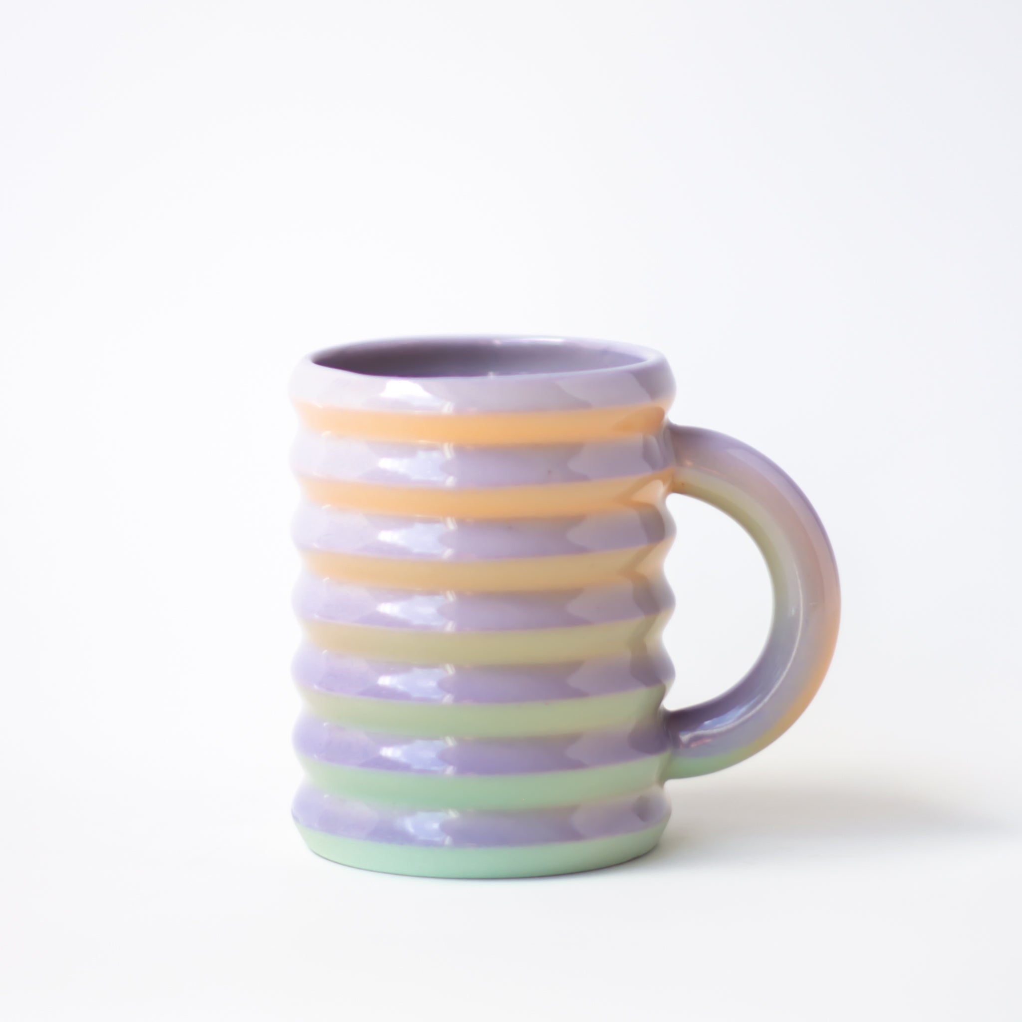 Wiggle Mug in Opalite
