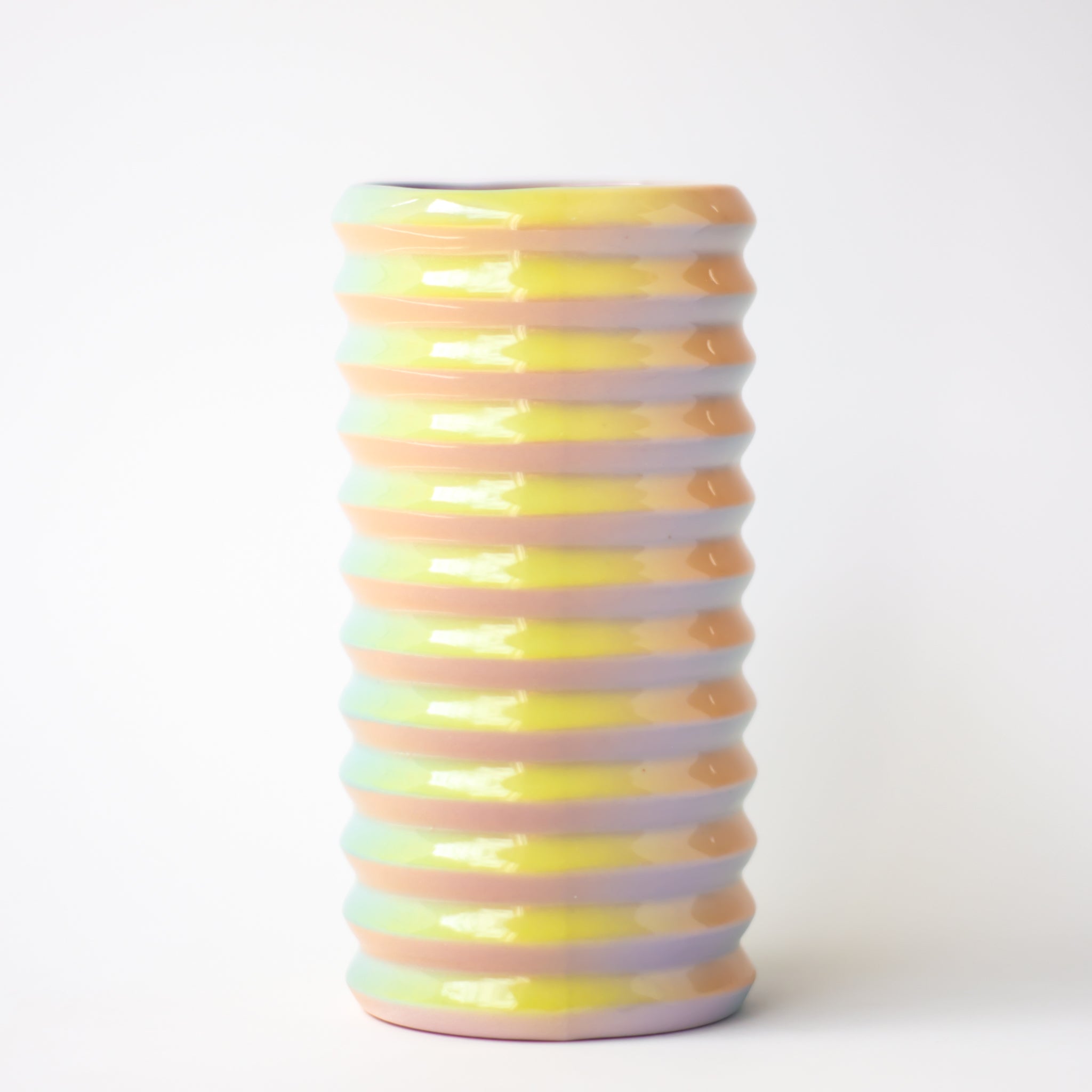Wiggle Vase in Pastel Prism