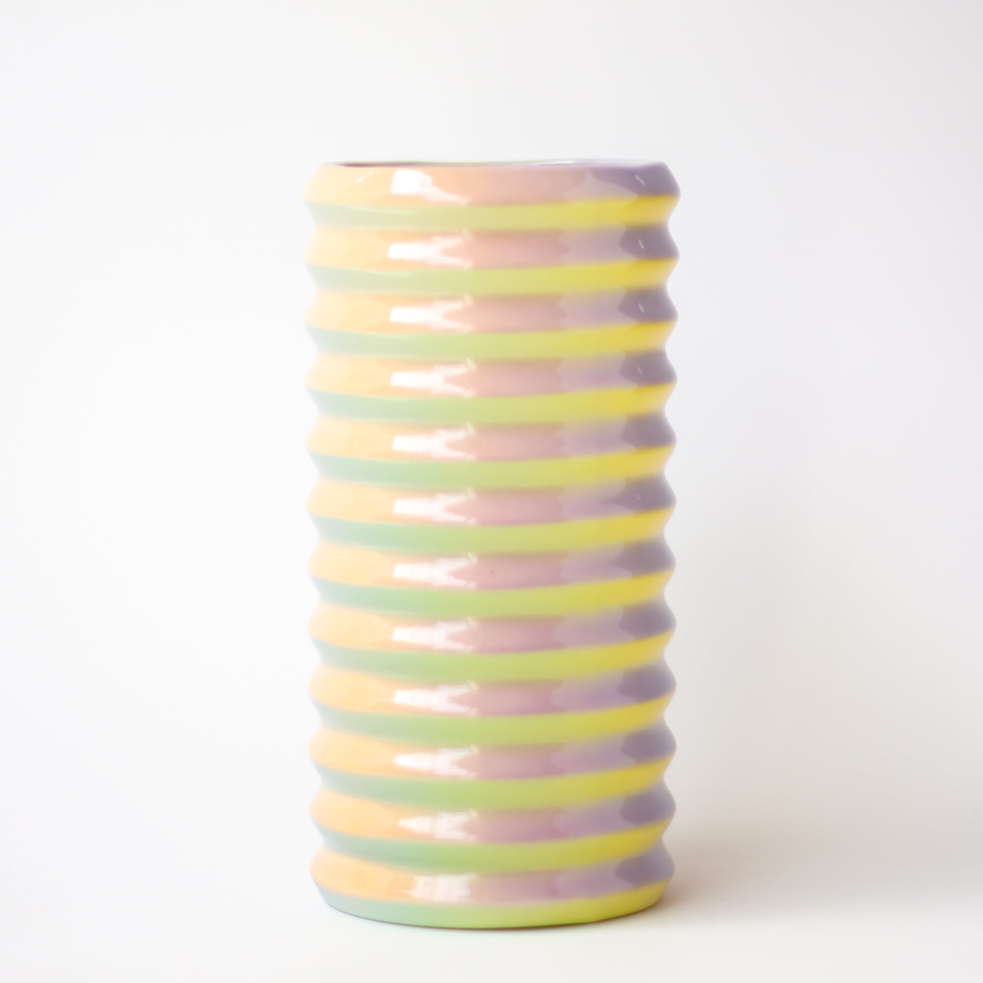 Wiggle Vase in Pastel Prism