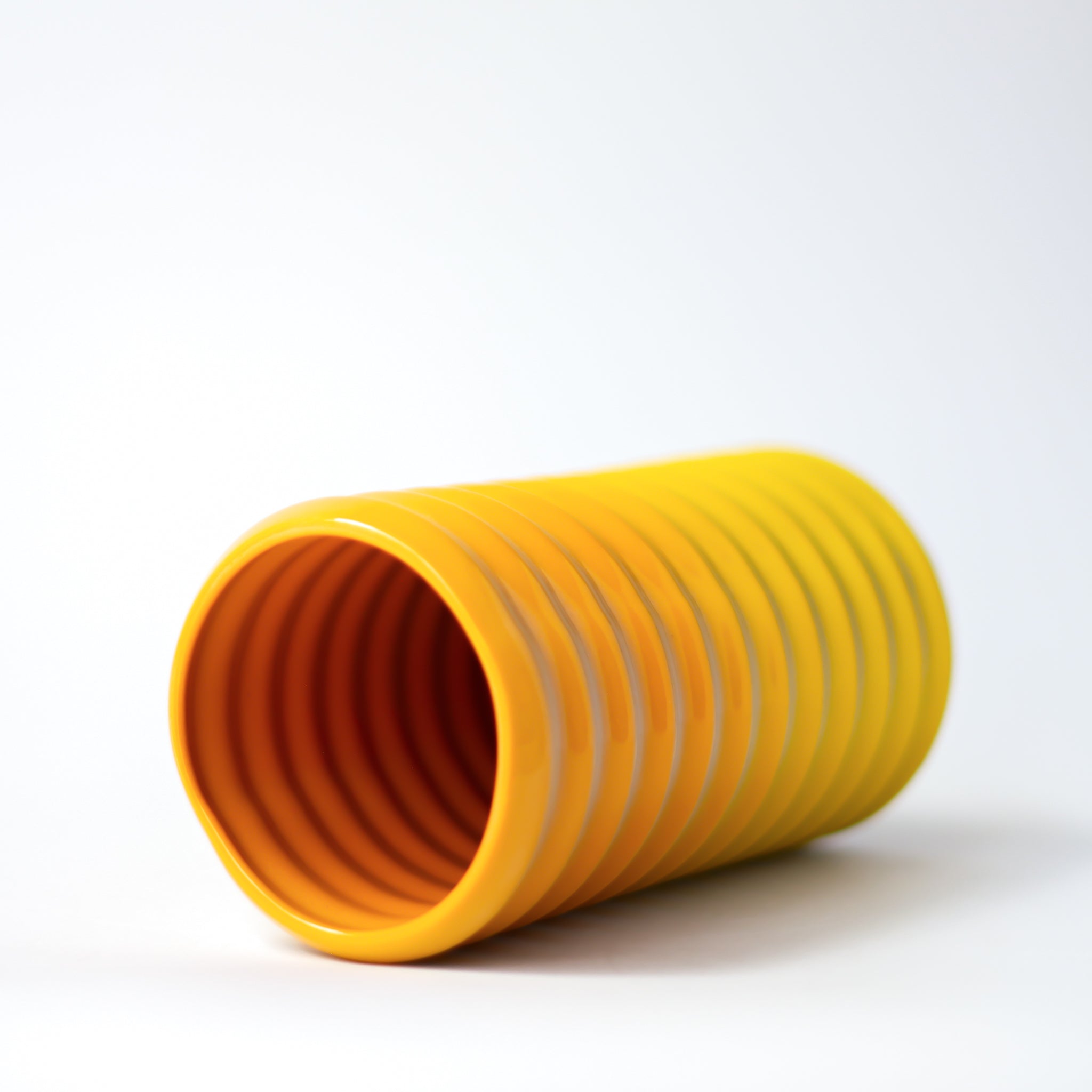 Wiggle Vase in Space Butter