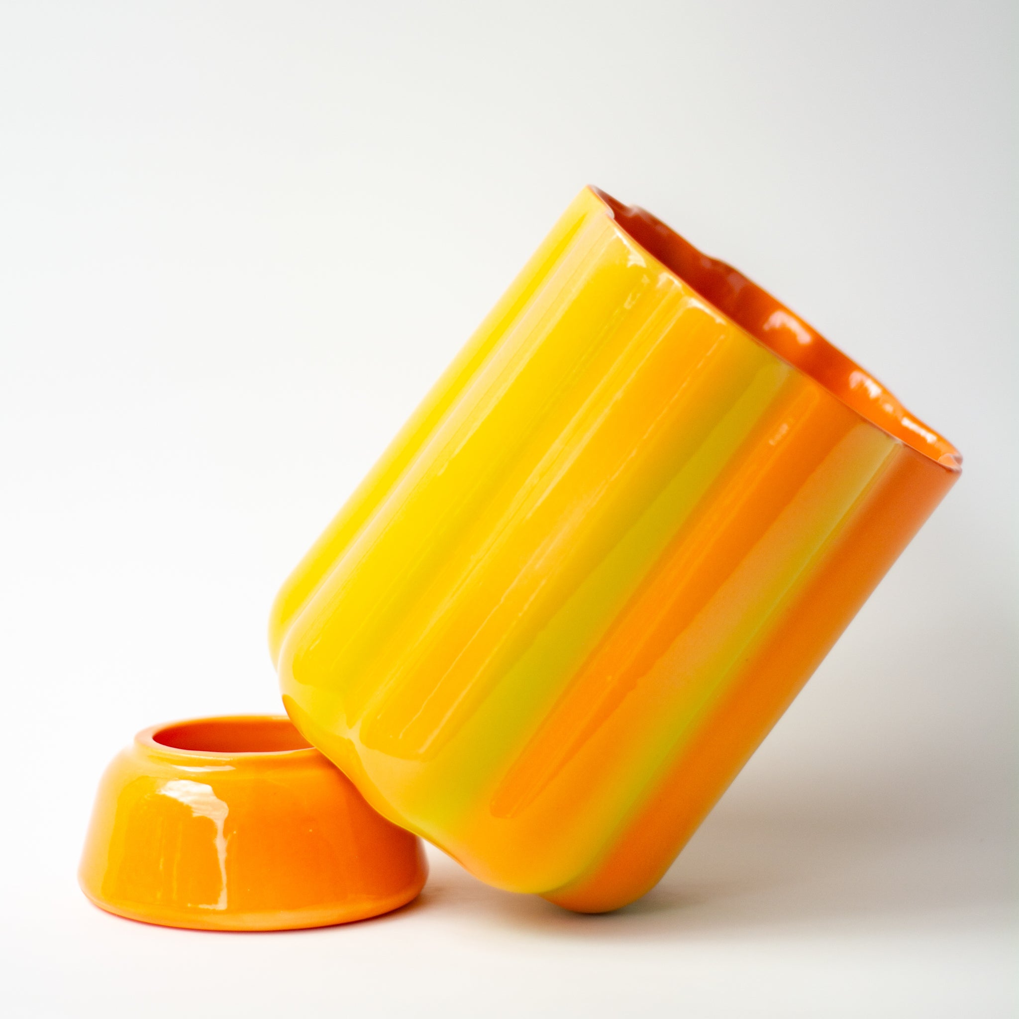 XL Pedestal Planter in Citrus